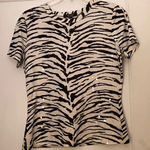 Short Sleeve zebra with sequin top